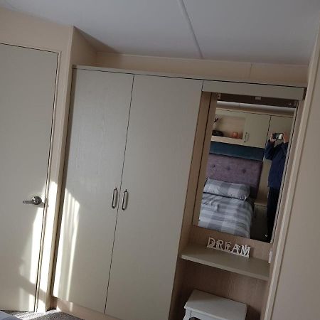 צ'אפל סנט לאונרדס 6 Berth Deluxe Caravan Palm Grove 42 מראה חיצוני תמונה
